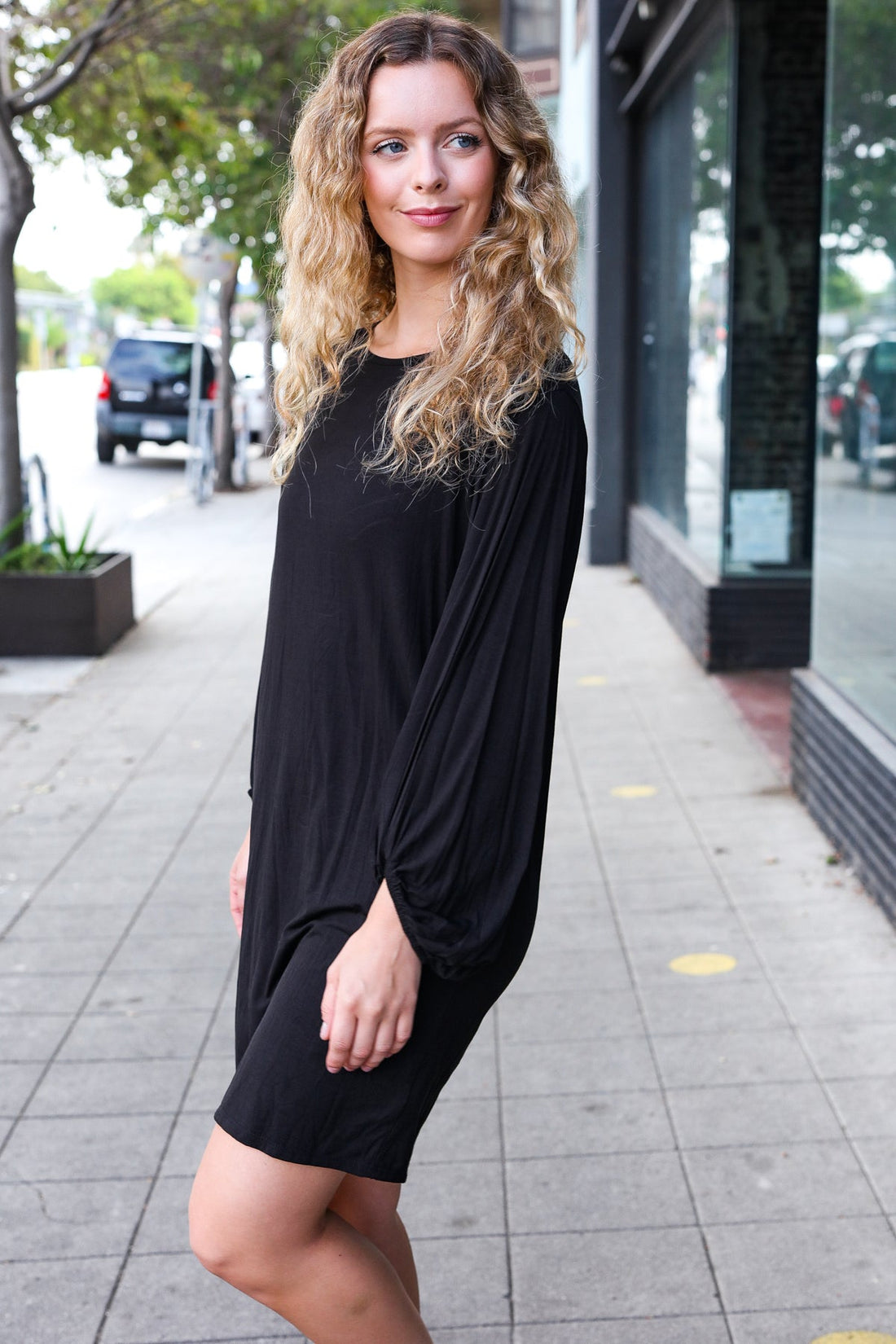 Black Bubble Sleeve Pocketed Dress