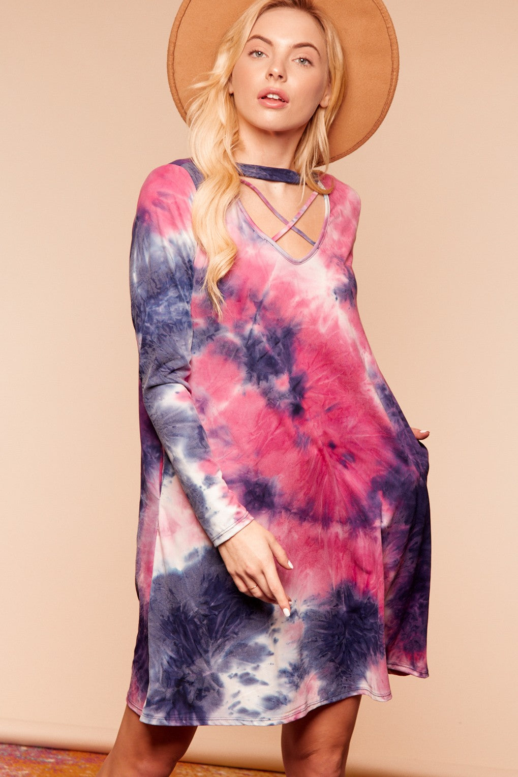 PLUS TIE DYE CRISS CROSS CHOKER TUNIC DRESS